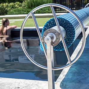 Daisy 316ST - Marine Grade Stainless Steel Pool Cover Roller Daisy 316ST - Marine Grade Stainless Steel Pool Cover Roller